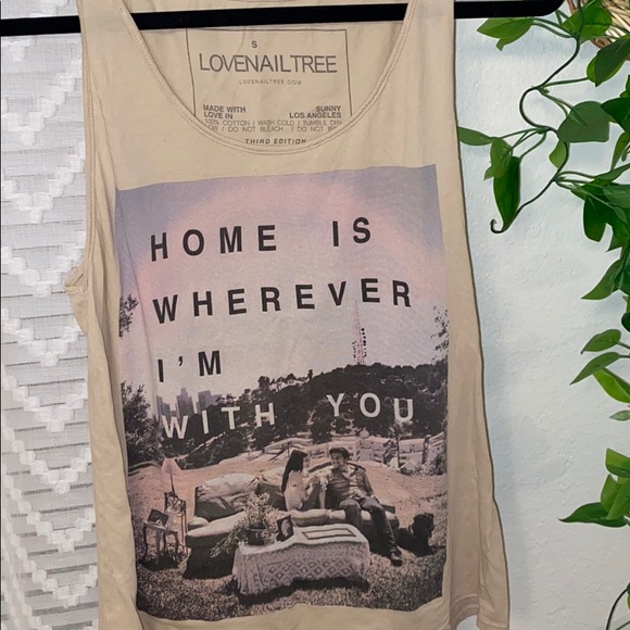 Graphic Tank - Picture 3 of 4